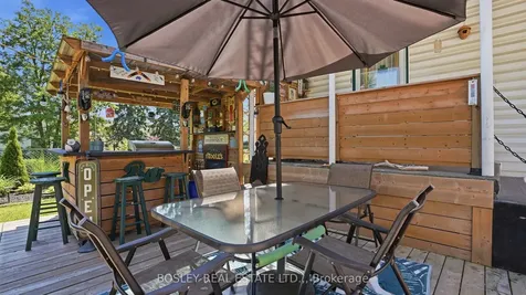 29 Bloomfield Avenue St. Catharines ON L2P 1X2