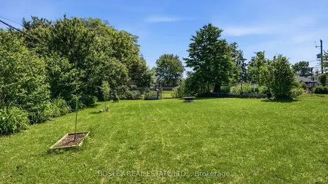 29 Bloomfield Avenue St. Catharines ON L2P 1X2