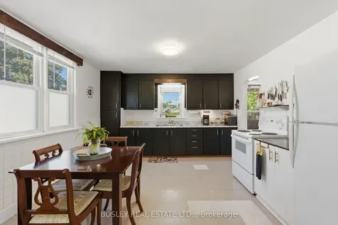 29 Bloomfield Avenue St. Catharines ON L2P 1X2