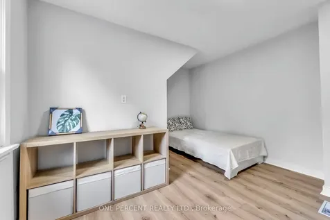 14 Mcnab Douro-dummer ON K9L 1V2