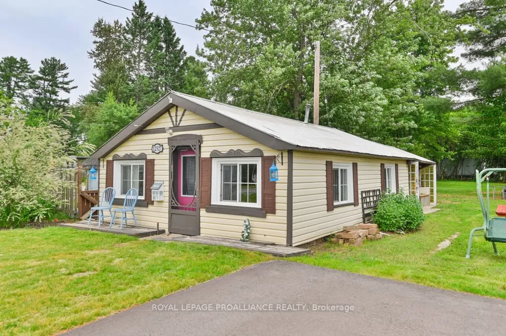 12327 Highway 41 Addington Highlands ON K0H 2G0