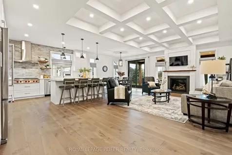 53 Detroit Chatham-kent ON N7M 0J4