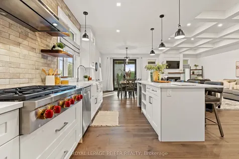 53 Detroit Chatham-kent ON N7M 0J4