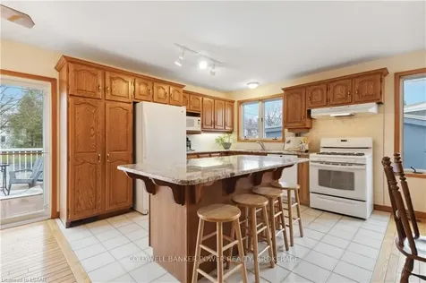 222 Cornell Central Elgin ON N5L 1A5