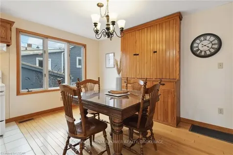 222 Cornell Central Elgin ON N5L 1A5