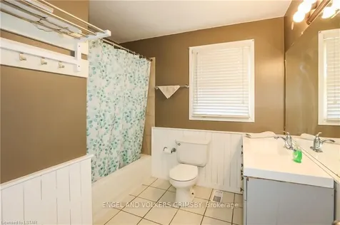 75486 Bluewater Highway Road Bluewater ON N0M 1G0