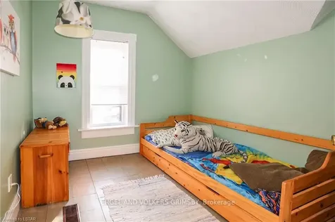 75486 Bluewater Highway Road Bluewater ON N0M 1G0