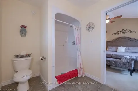 54 Oxford E Blandford-blenheim ON N0J 1G0