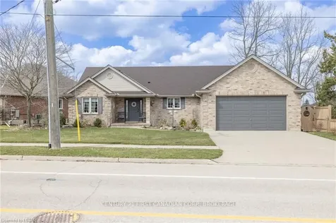 54 Oxford E Blandford-blenheim ON N0J 1G0