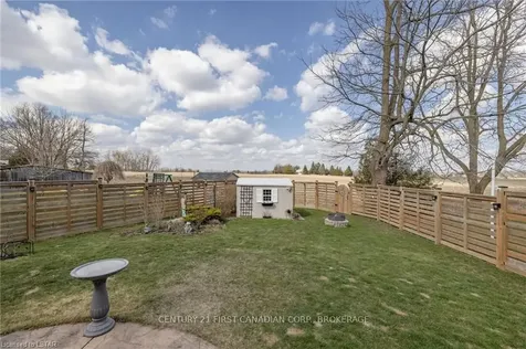 54 Oxford E Blandford-blenheim ON N0J 1G0