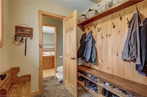 57604 Tunnel Line Bayham ON N0J 1Z0