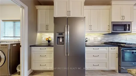 43 Brenmar Crescent Central Elgin ON N0L 1B0