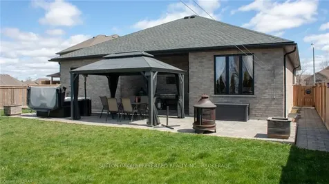 43 Brenmar Crescent Central Elgin ON N0L 1B0