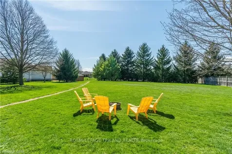 28649 Dolphin Road Adelaide Metcalfe ON N7G 3H7