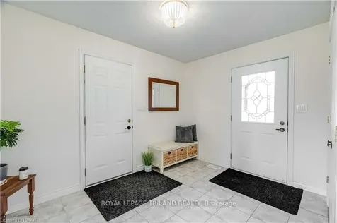 28649 Dolphin Road Adelaide Metcalfe ON N7G 3H7