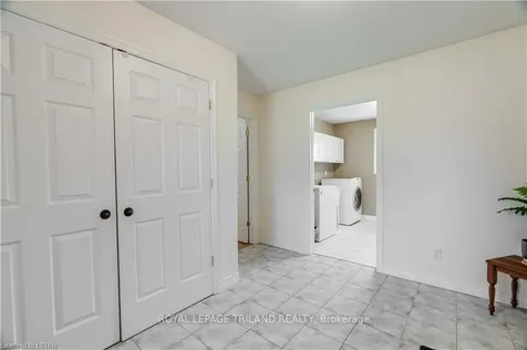 28649 Dolphin Road Adelaide Metcalfe ON N7G 3H7