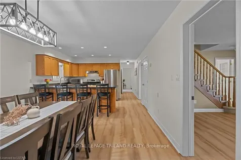 28649 Dolphin Road Adelaide Metcalfe ON N7G 3H7