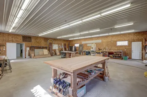 57604 Tunnel Bayham ON N0J 1Z0