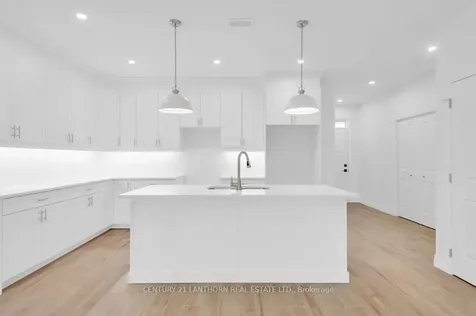 73 Seymour Street W Centre Hastings ON K0K 2K0