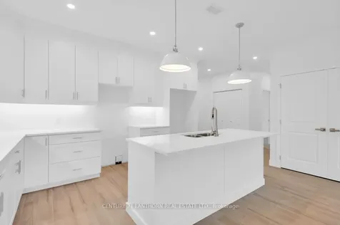 73 Seymour Street W Centre Hastings ON K0K 2K0