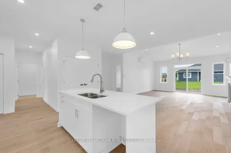 73 Seymour Street W Centre Hastings ON K0K 2K0