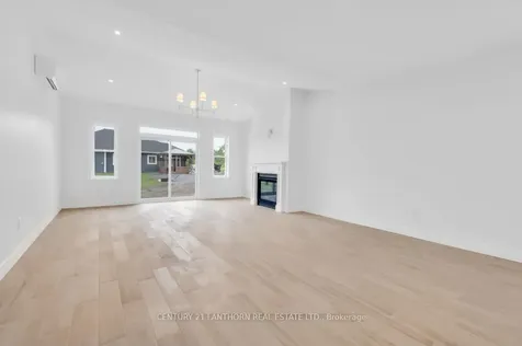 73 Seymour Street W Centre Hastings ON K0K 2K0