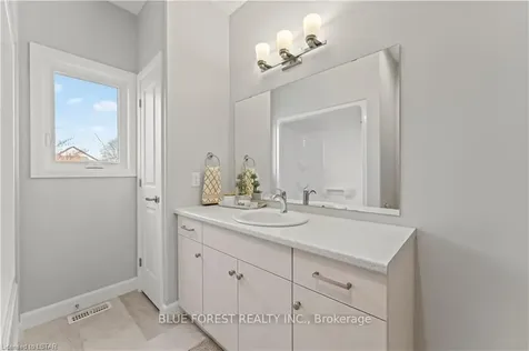 14 Vida Street Chatham-kent ON N0P 1A0