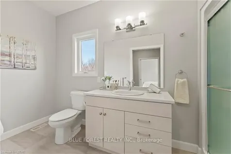 14 Vida Street Chatham-kent ON N0P 1A0