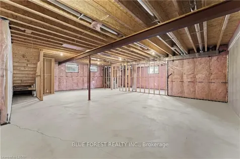 14 Vida Street Chatham-kent ON N0P 1A0