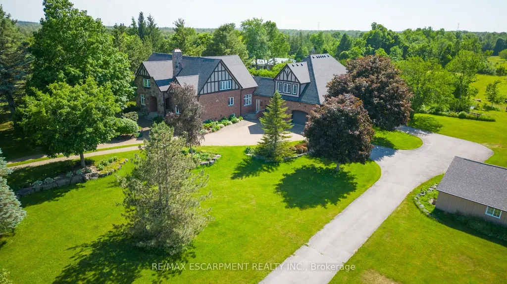 1653 Westover Hamilton ON N0B 2J0