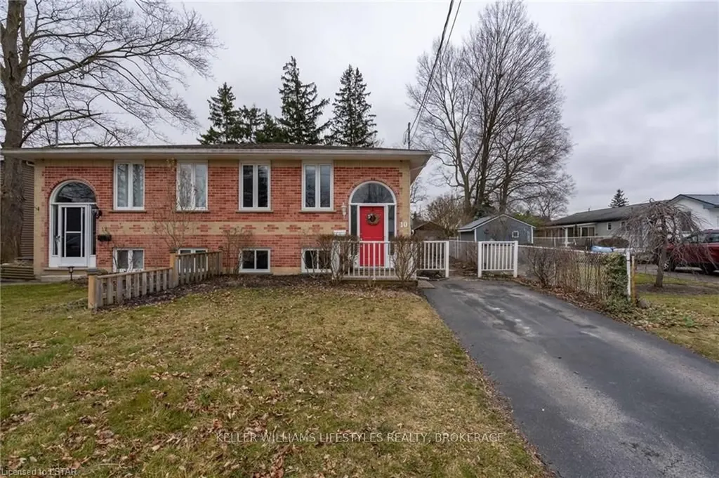 10 Warren Street Aylmer ON N5H 1E9
