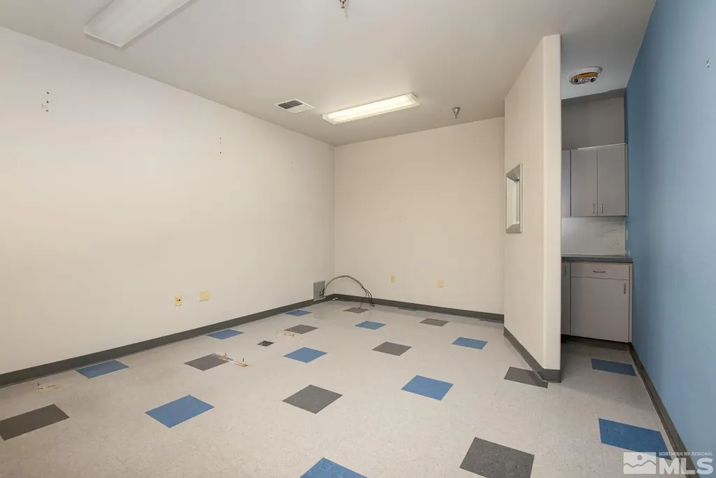 5 Pine Cone Dayton NV 89403