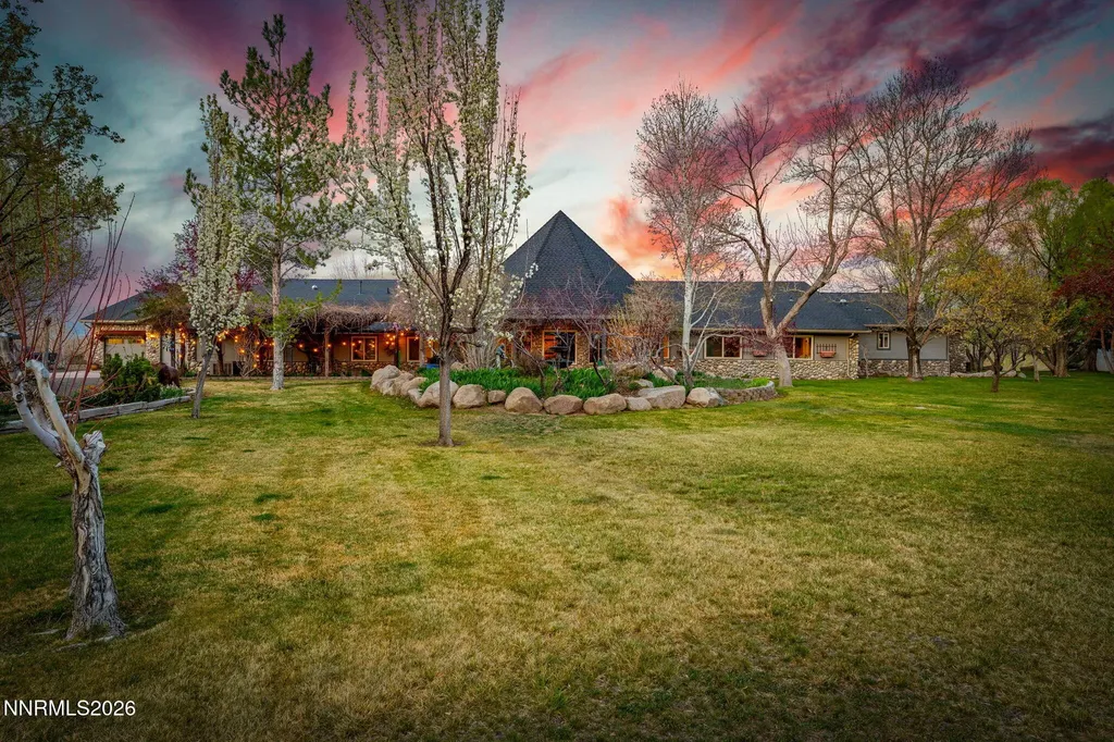 951 Riverview Gardnerville NV 89460