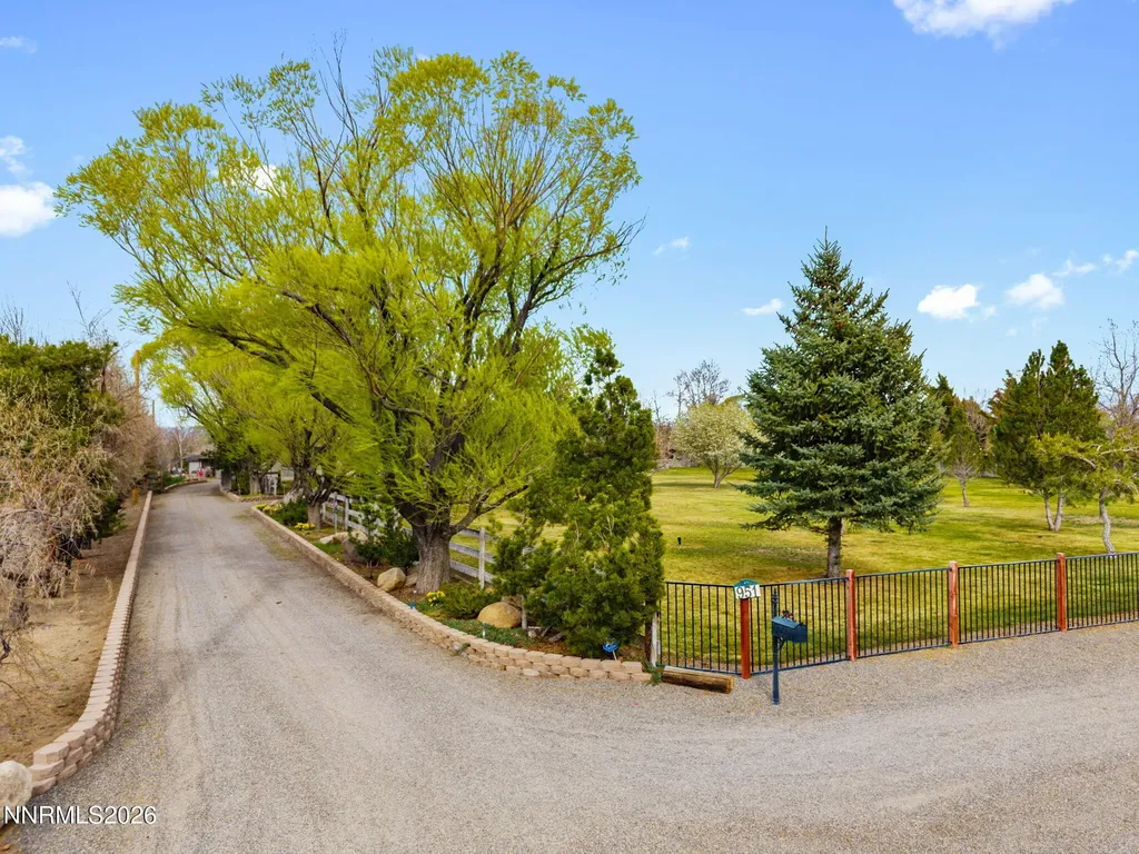 951 Riverview Gardnerville NV 89460