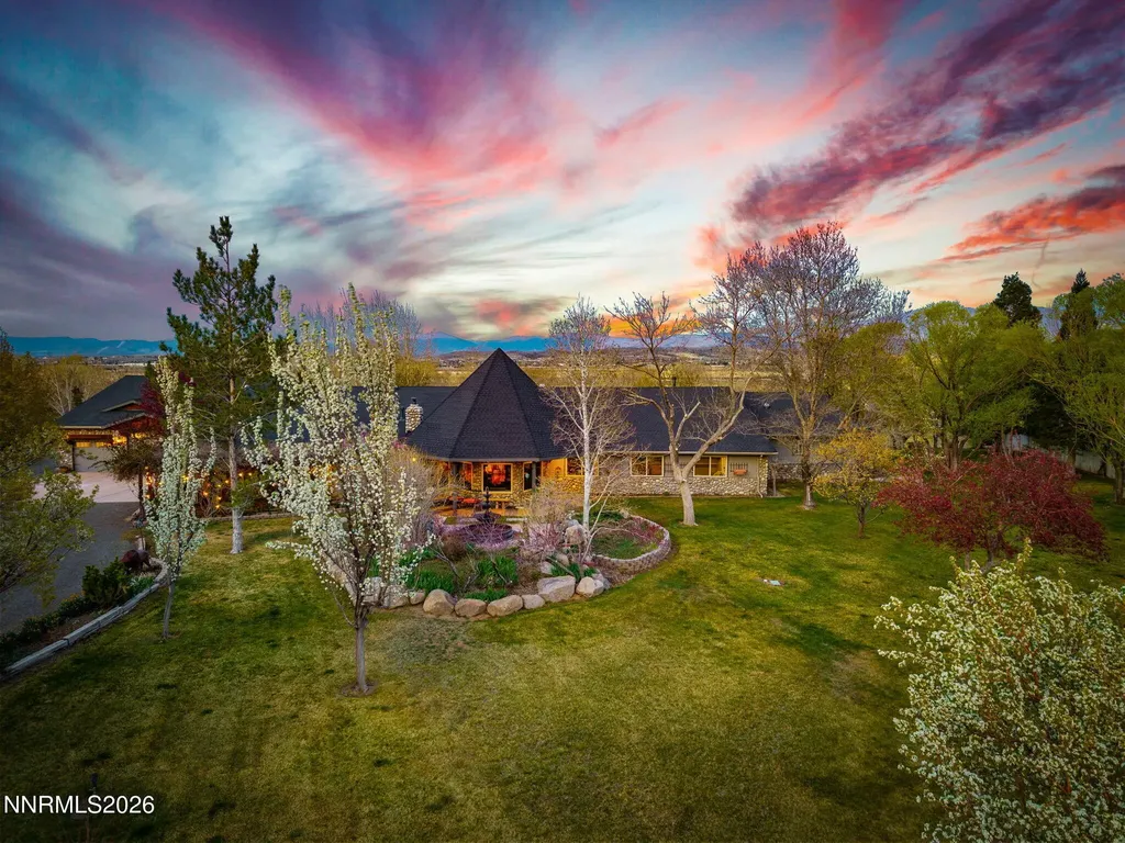 951 Riverview Gardnerville NV 89460