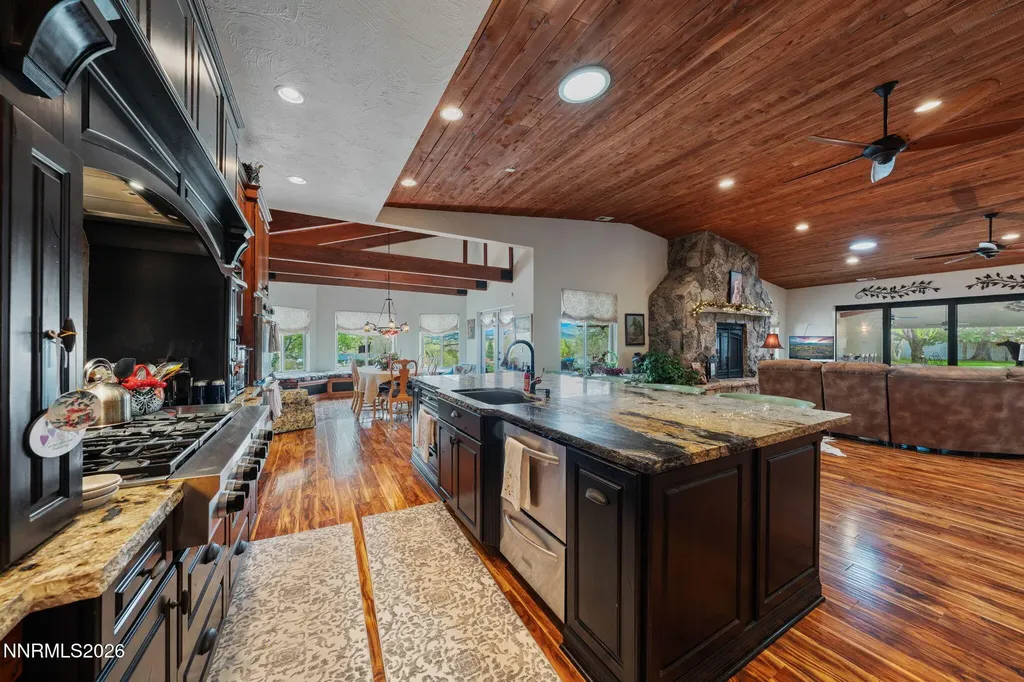 951 Riverview Gardnerville NV 89460
