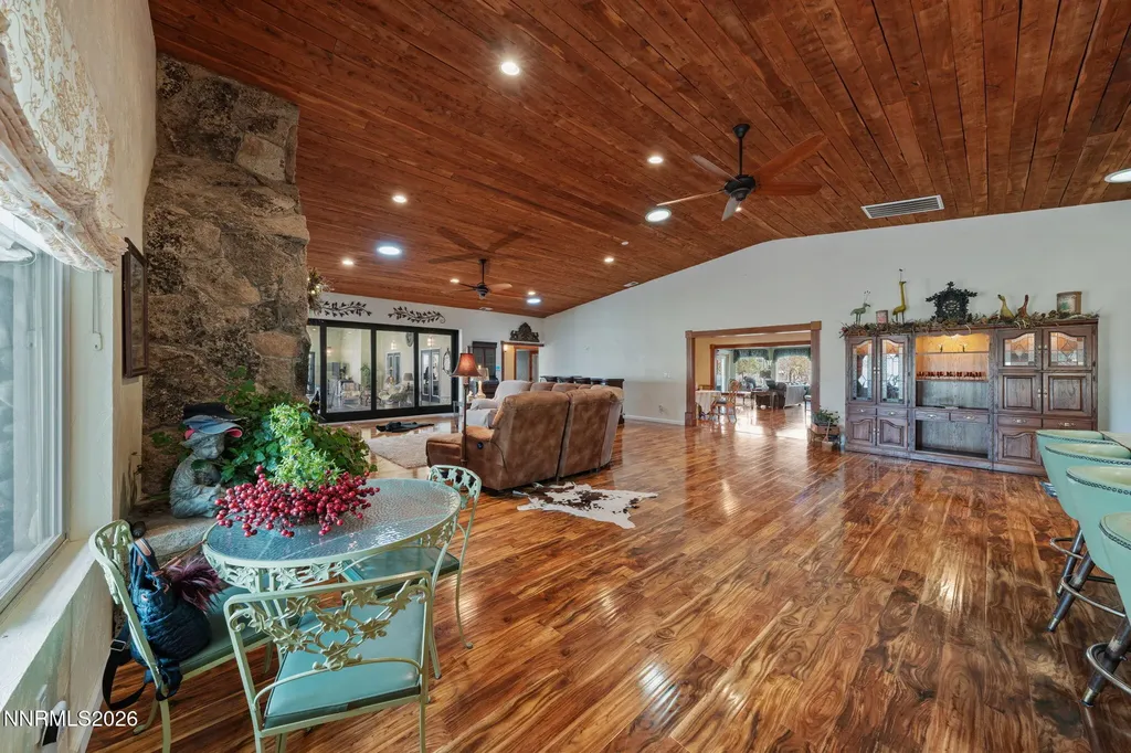 951 Riverview Gardnerville NV 89460