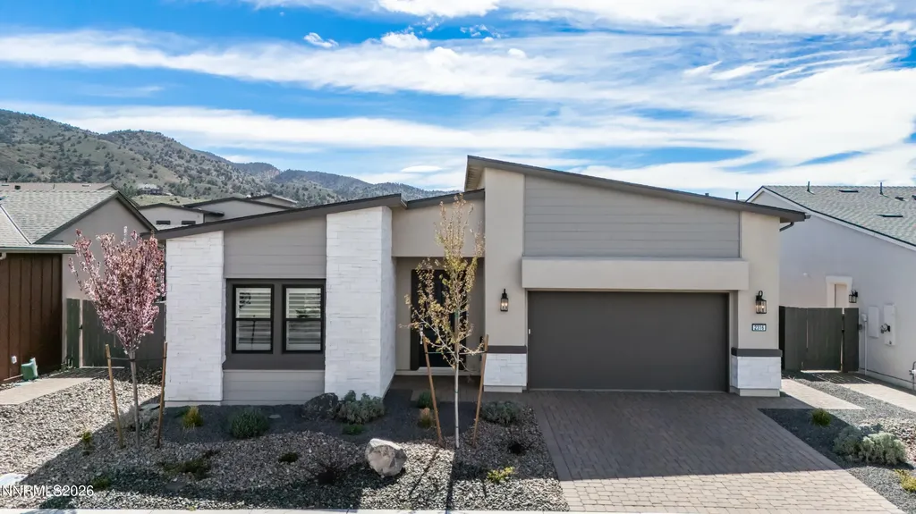 2316 Hammer Falls Reno NV 89521