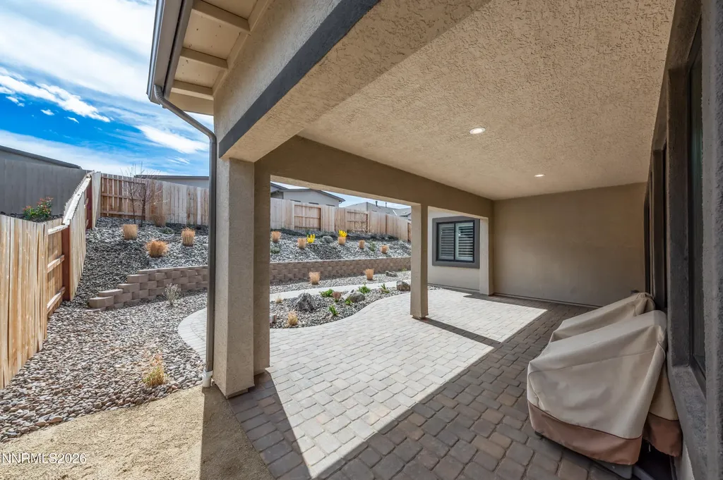 2316 Hammer Falls Reno NV 89521