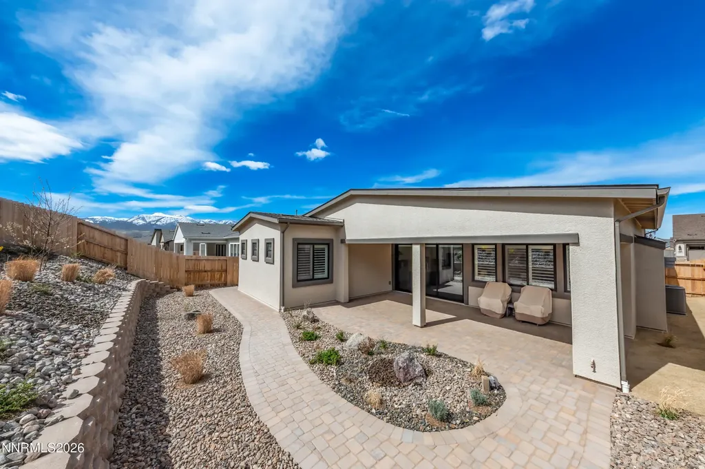 2316 Hammer Falls Reno NV 89521