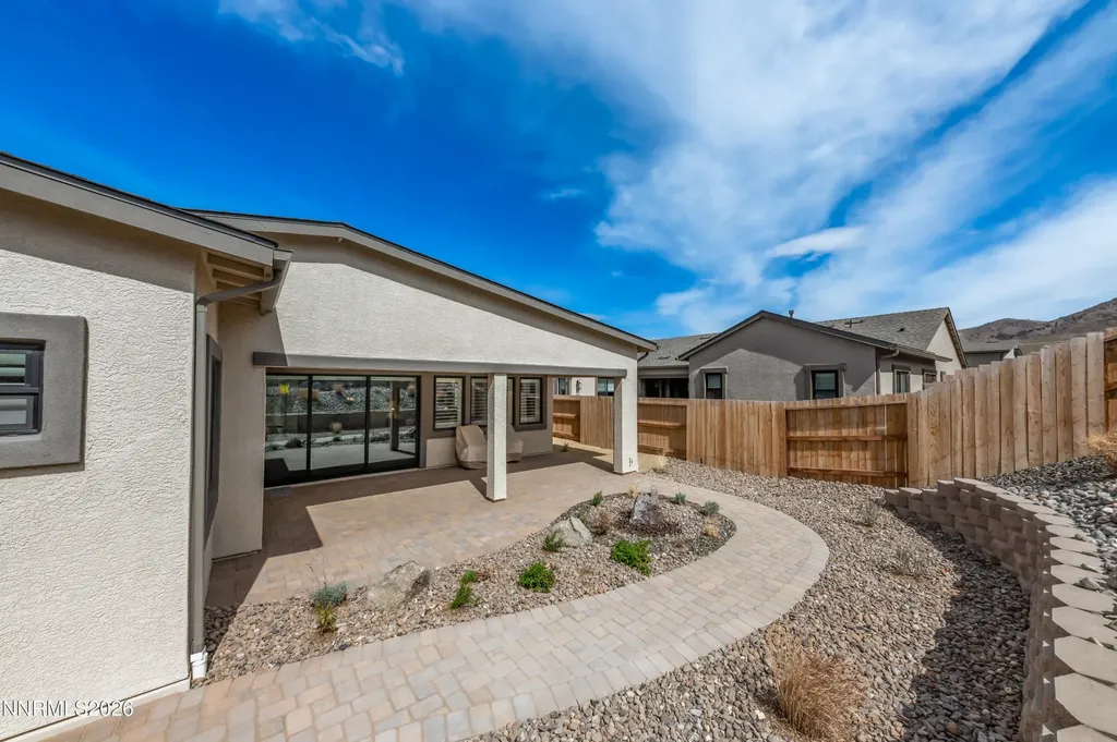 2316 Hammer Falls Reno NV 89521