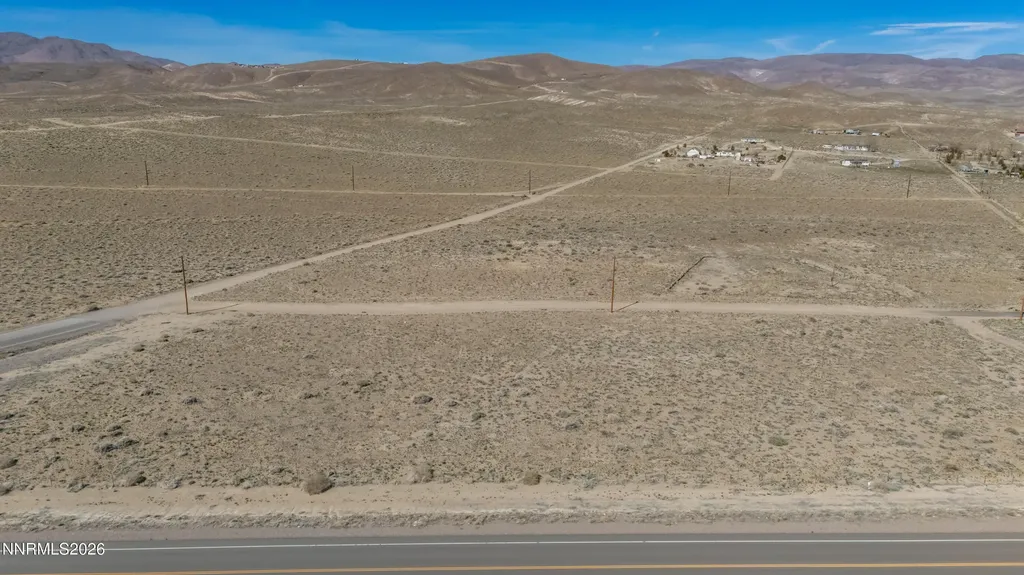 5925 Anita Silver Springs NV 89429