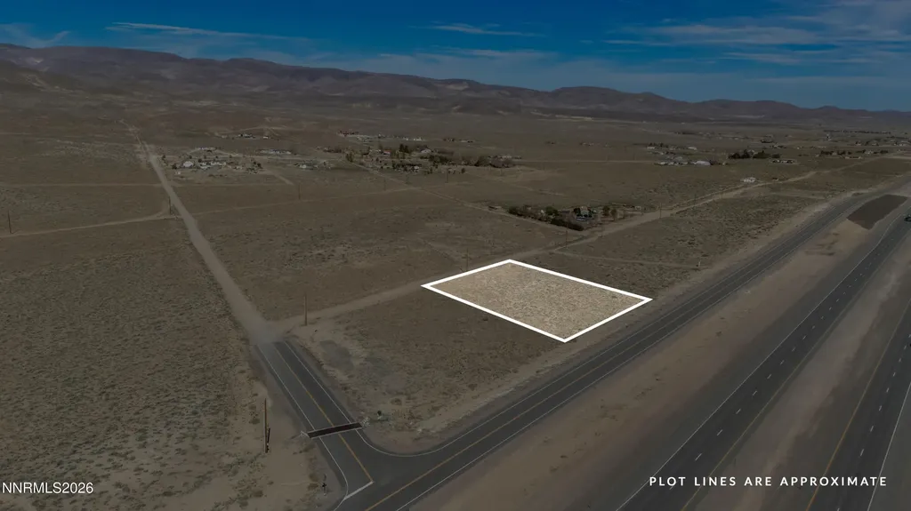 5925 Anita Silver Springs NV 89429