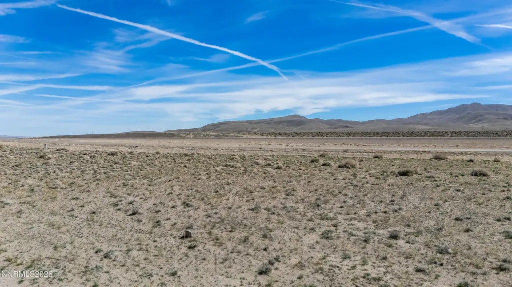5925 Anita Silver Springs NV 89429