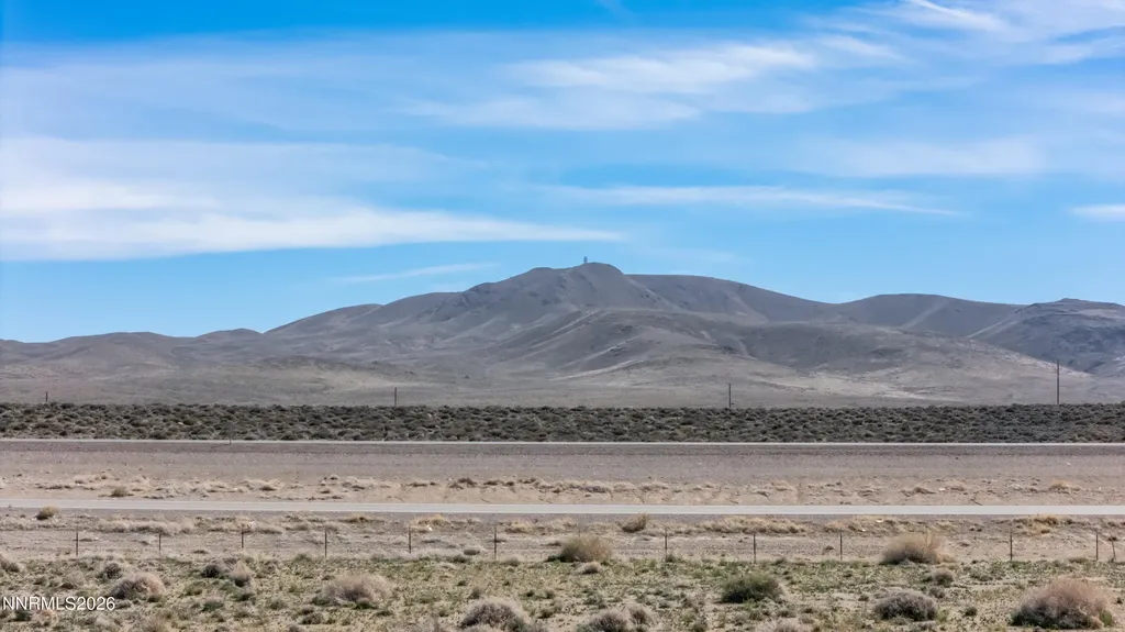 5925 Anita Silver Springs NV 89429