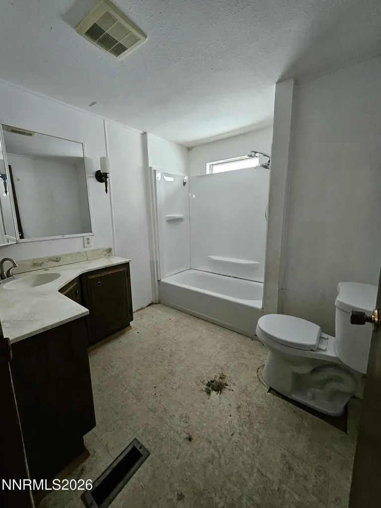 1234 Kingslane Gardnerville NV 89410