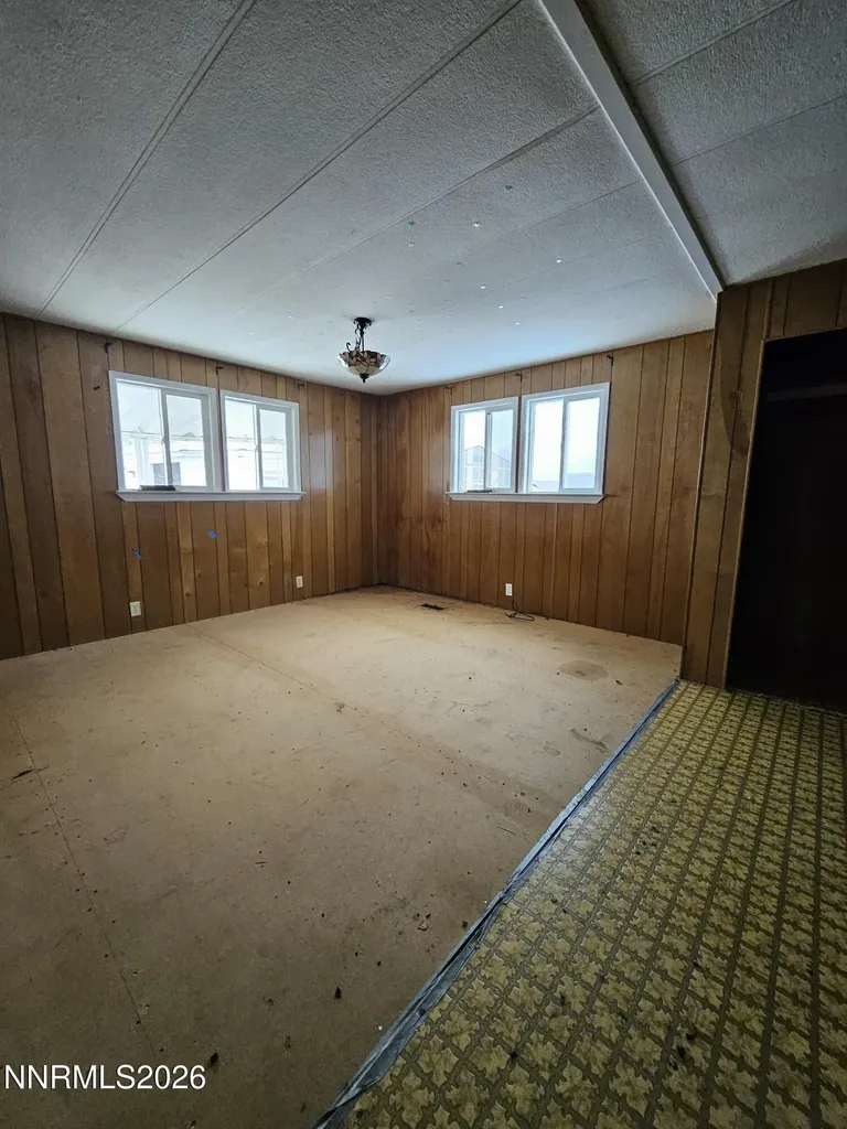 1234 Kingslane Gardnerville NV 89410