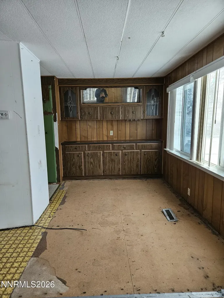 1234 Kingslane Gardnerville NV 89410