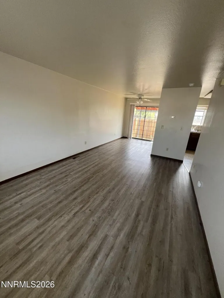861 Center Fallon NV 89406
