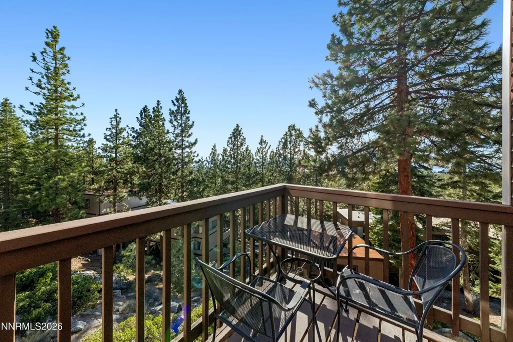 133 Holly Stateline NV 89449